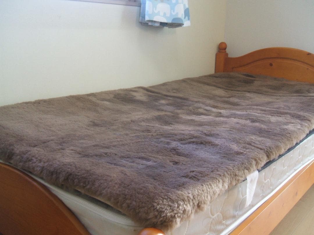 最後の１点新品＊じぶんまくら日本ムートン製＊毛足３５ミリ＊ムートンシーツ