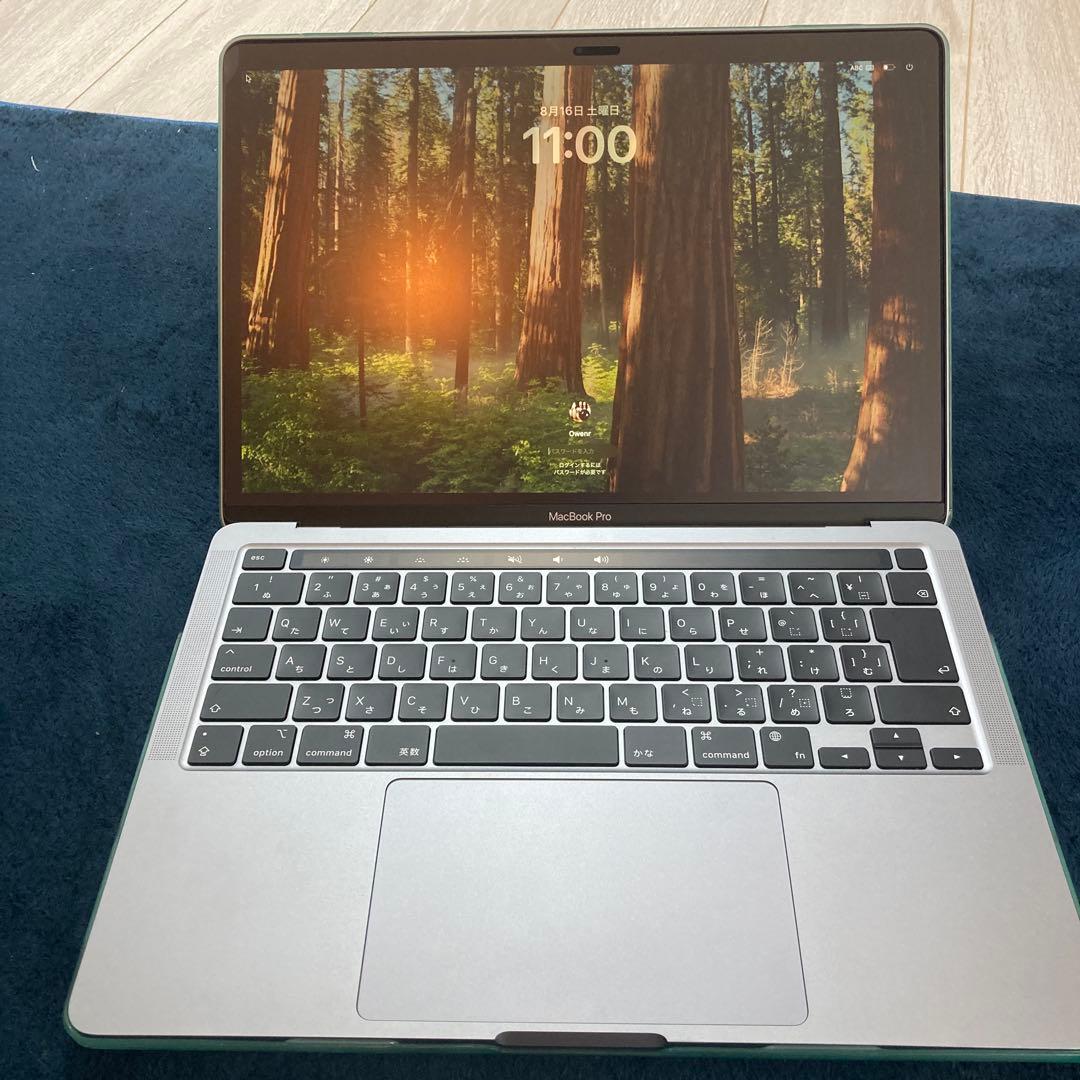超美品　MacBook Pro 13インチM2 2022年モデル　8GB