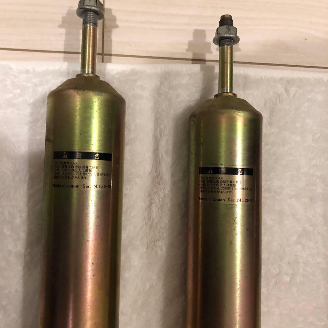 v98wパジェロ　サンライズマッキー特注ショックアブソーバー 4本セット 日本製