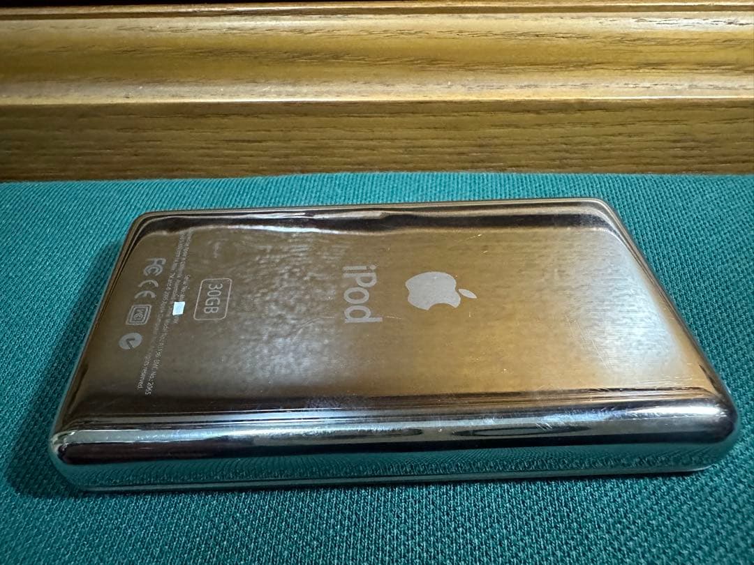 iPod Classic 5.5世代 MA444 30GB新品のバッテリー