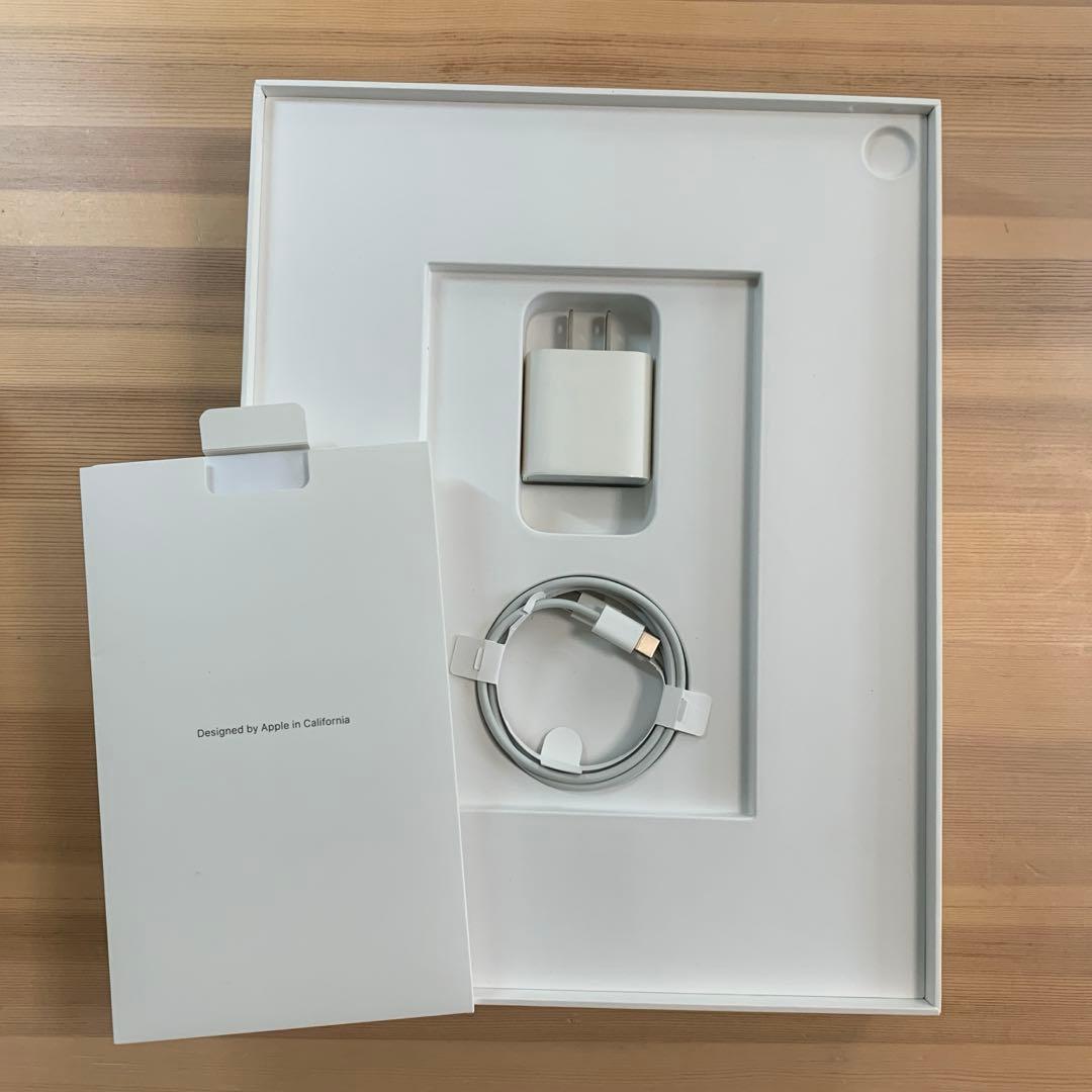 【美品】iPad Pro 12.9インチ 256GB 第3世代 シルバー