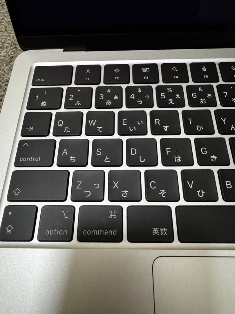 [超美品・箱無し]2022 MacBook Air M2 13インチ
