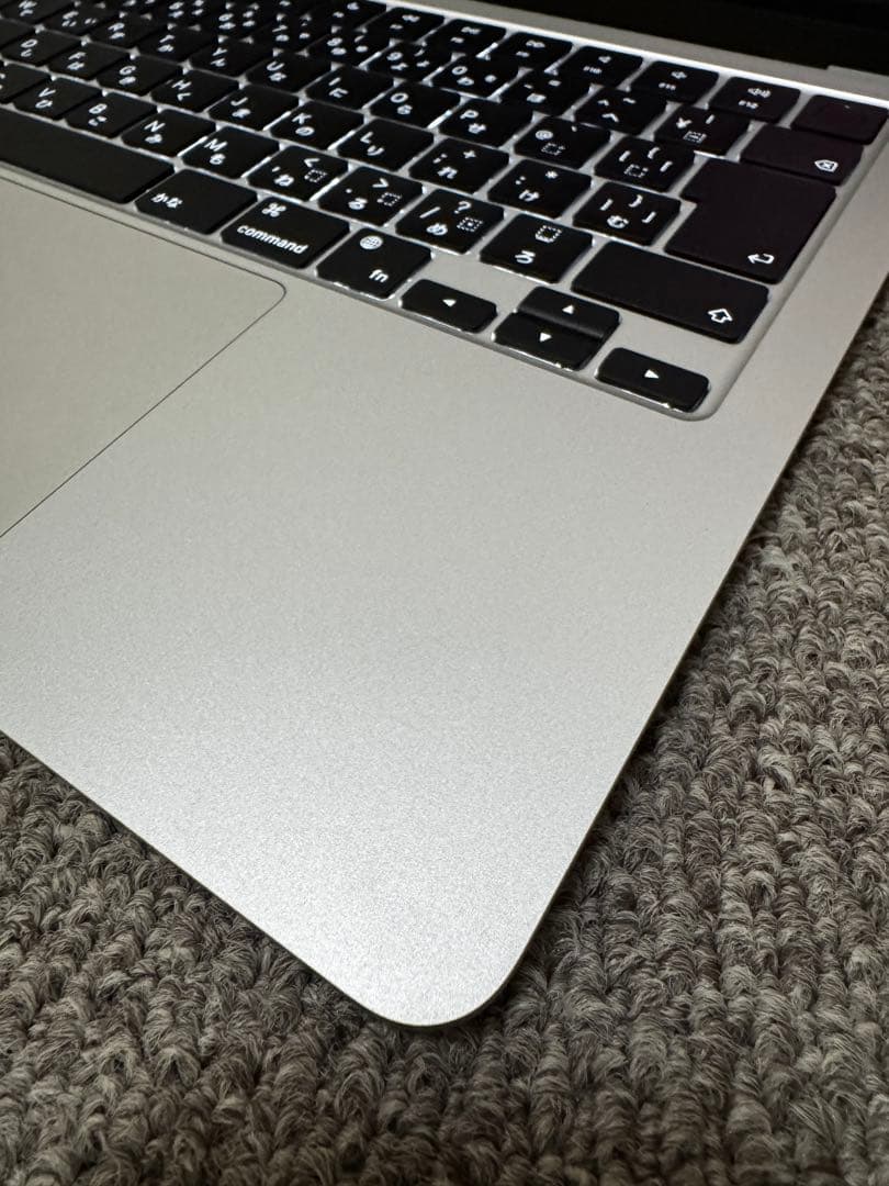 [超美品・箱無し]2022 MacBook Air M2 13インチ