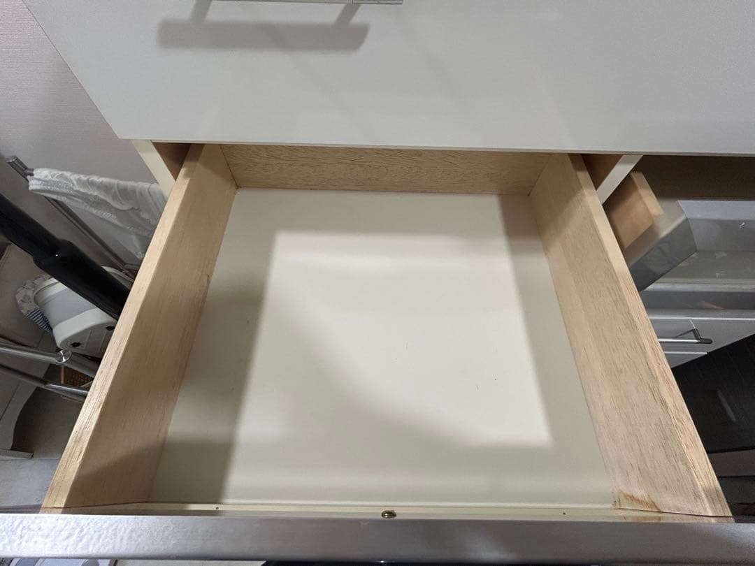 大川家具　ホワイトチェスト タンス 送料込み！　神奈川直接引取の場合は値下げ可能