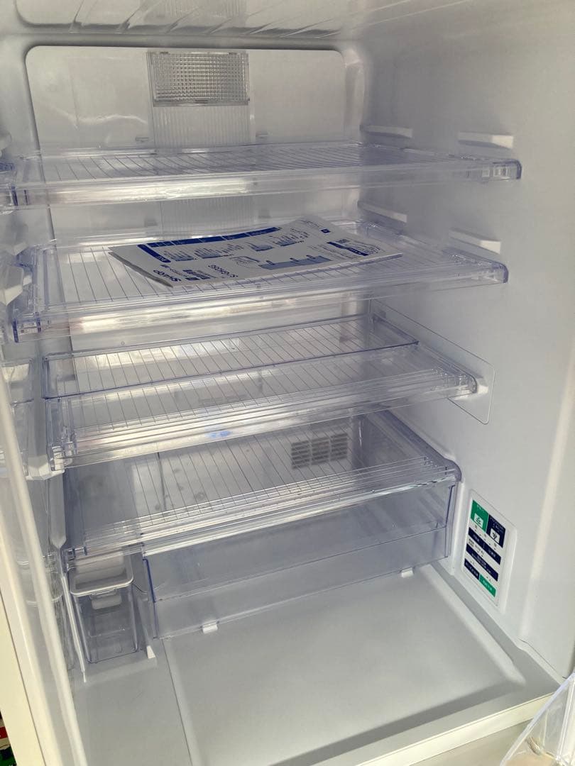 シャープ　冷蔵庫　SJ-GH35G-W 2023年製