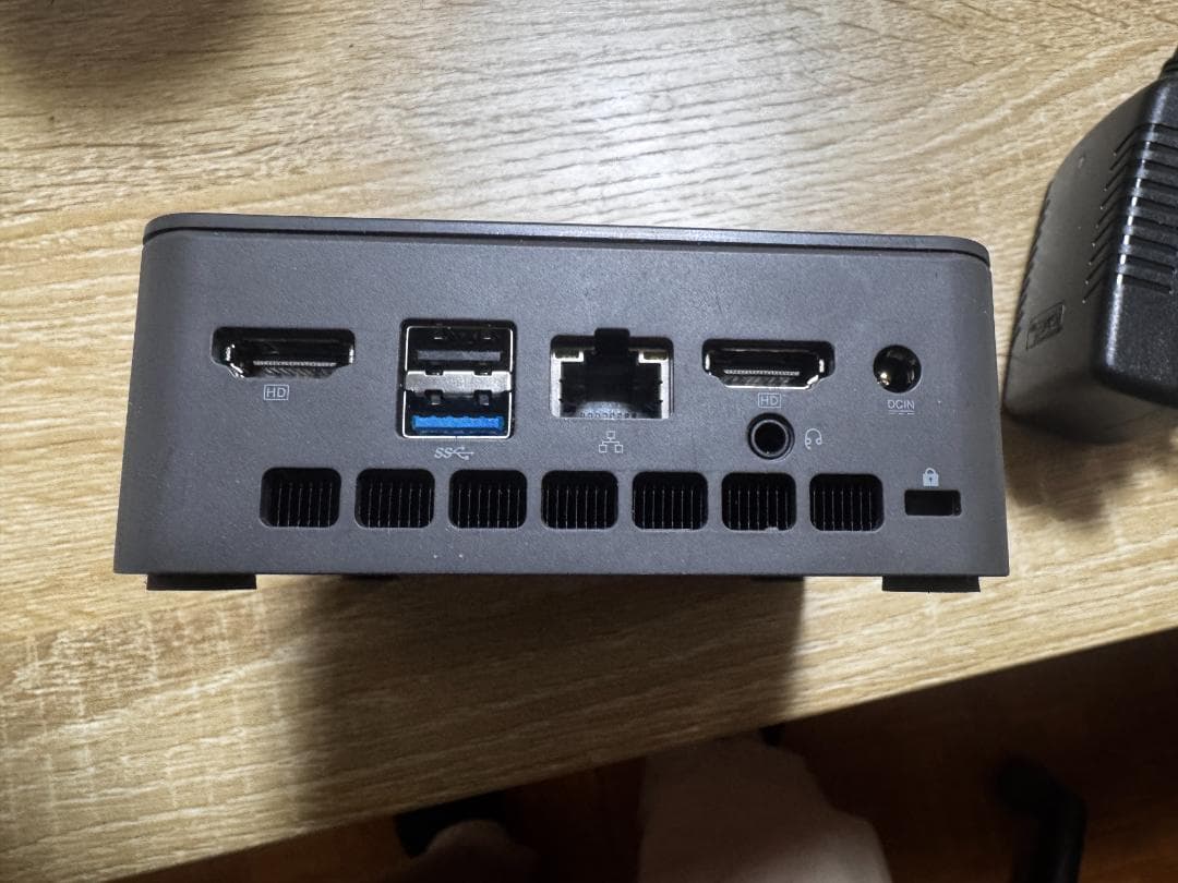 GMKtec Mini PC 本体 ACアダプター付き