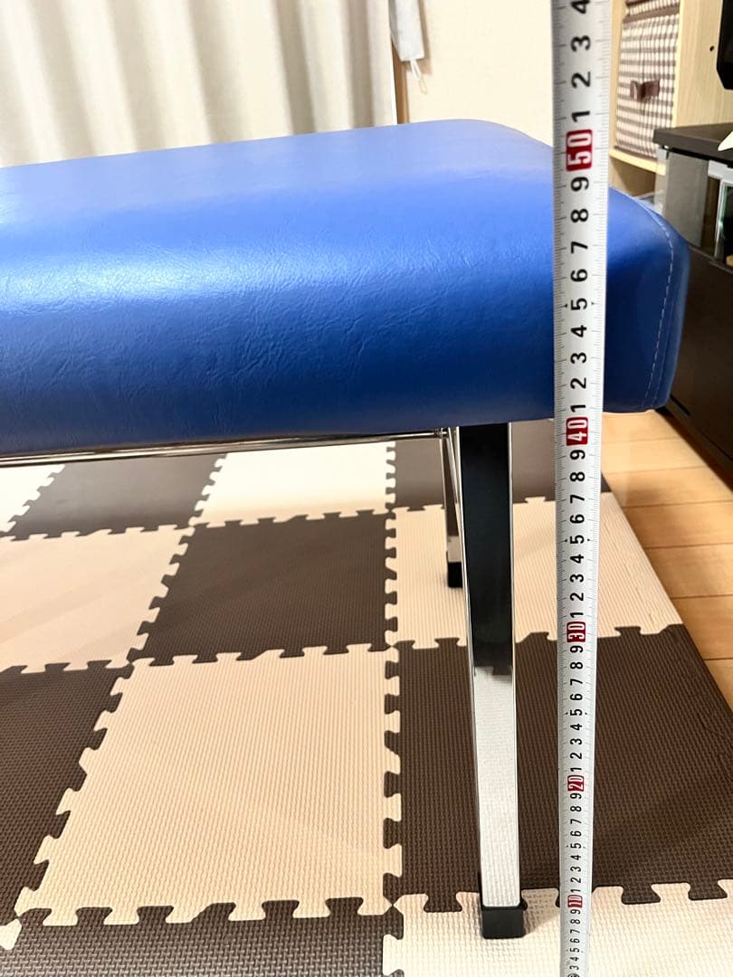 高田製作所　折りたたみ 治療用 ベッド 有孔　ブルー