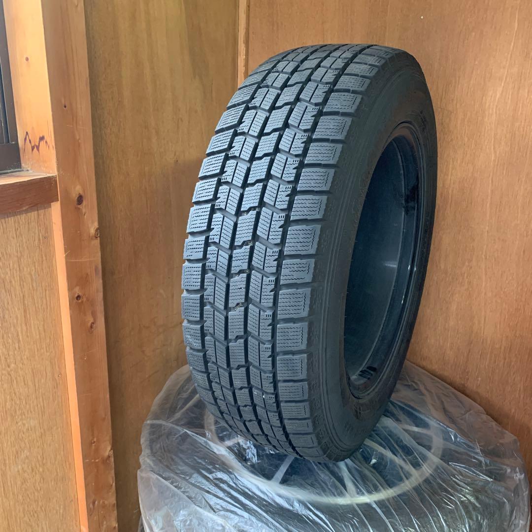 オヒゲ【送料込】スタッドレスタイヤホイール 17インチ