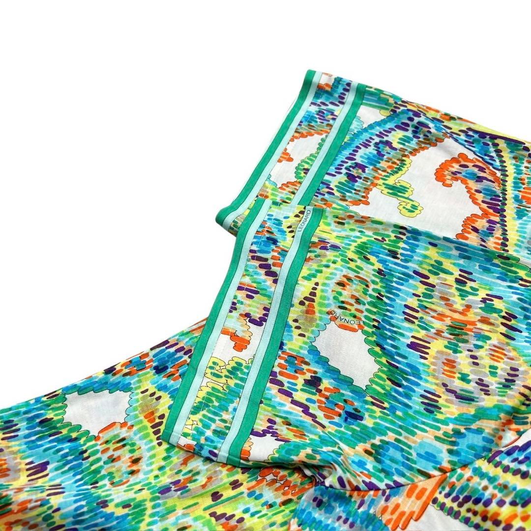 美品 LEONARD 半袖 総柄トップス レディースLL 三共生興取り扱い品