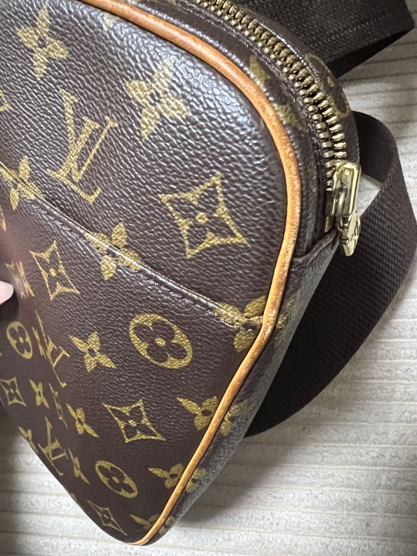 【正規品】 ルイヴィトン ヴィトン ポシェットガンジュ ボディバッグ 肩掛け