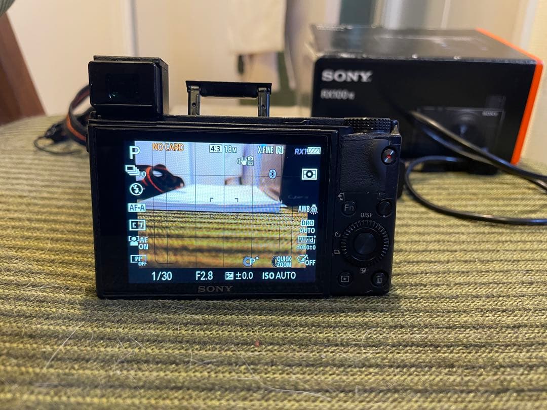 デジタルカメラ dsc-rx100m6