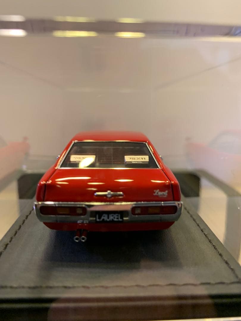 まい　IG 1/43 ローレル　SGX C130 レッド