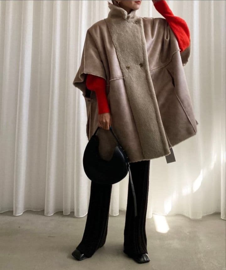 paripari様　AMERI　極美品　ベージュ　ポンチョコート　リバーシブル