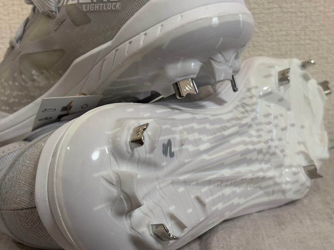 【日本未発売】 adidas 海外モデル スパイク グレー 27cm ④