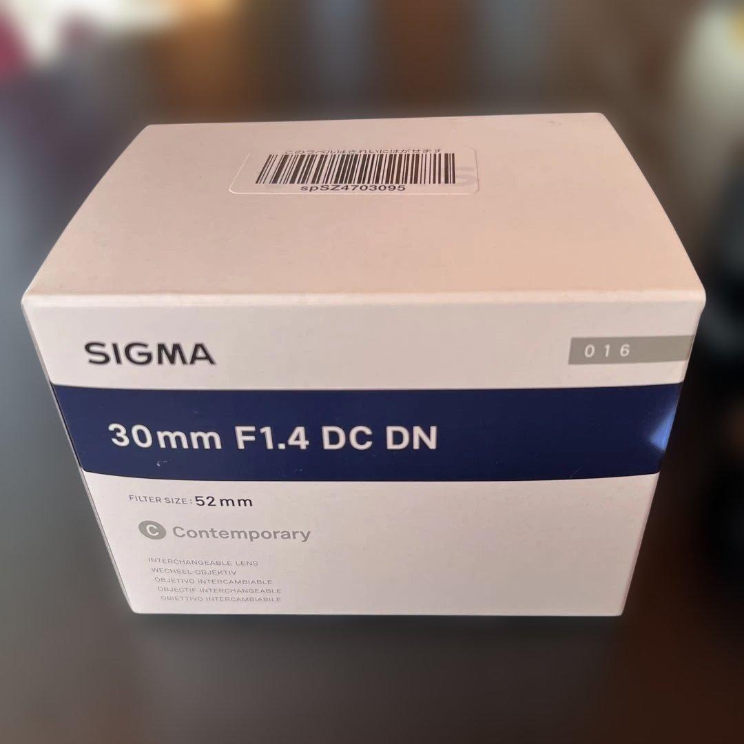 SIGMA 30mm F1.4 DC DN Eマウント　APS-C単焦点レンズ