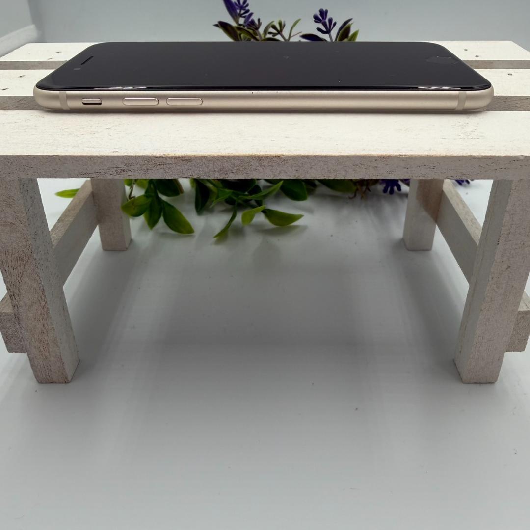 iPhone SE第3世代 64GB スターライト 413