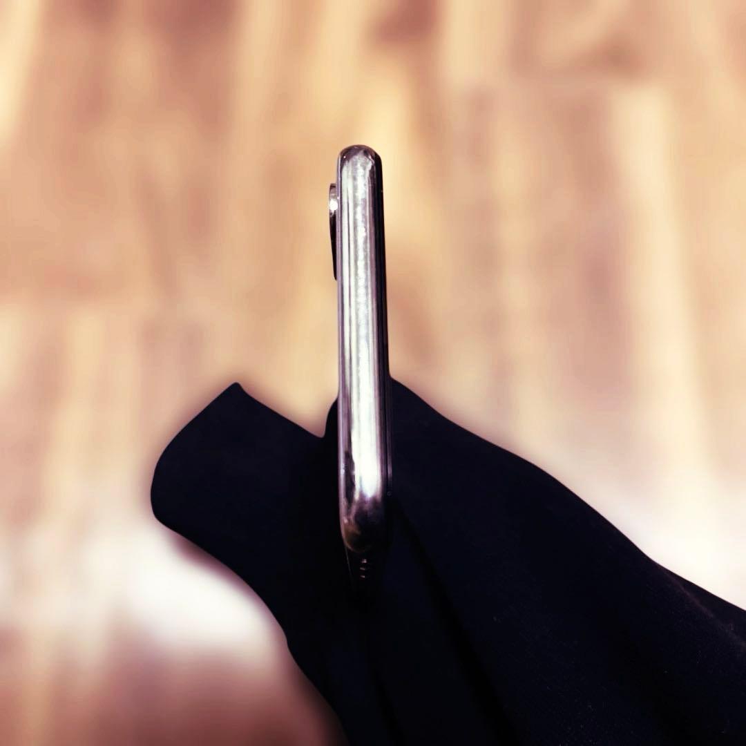 iPhoneX 64GB シルバー simフリー バッテリー容量100%！！