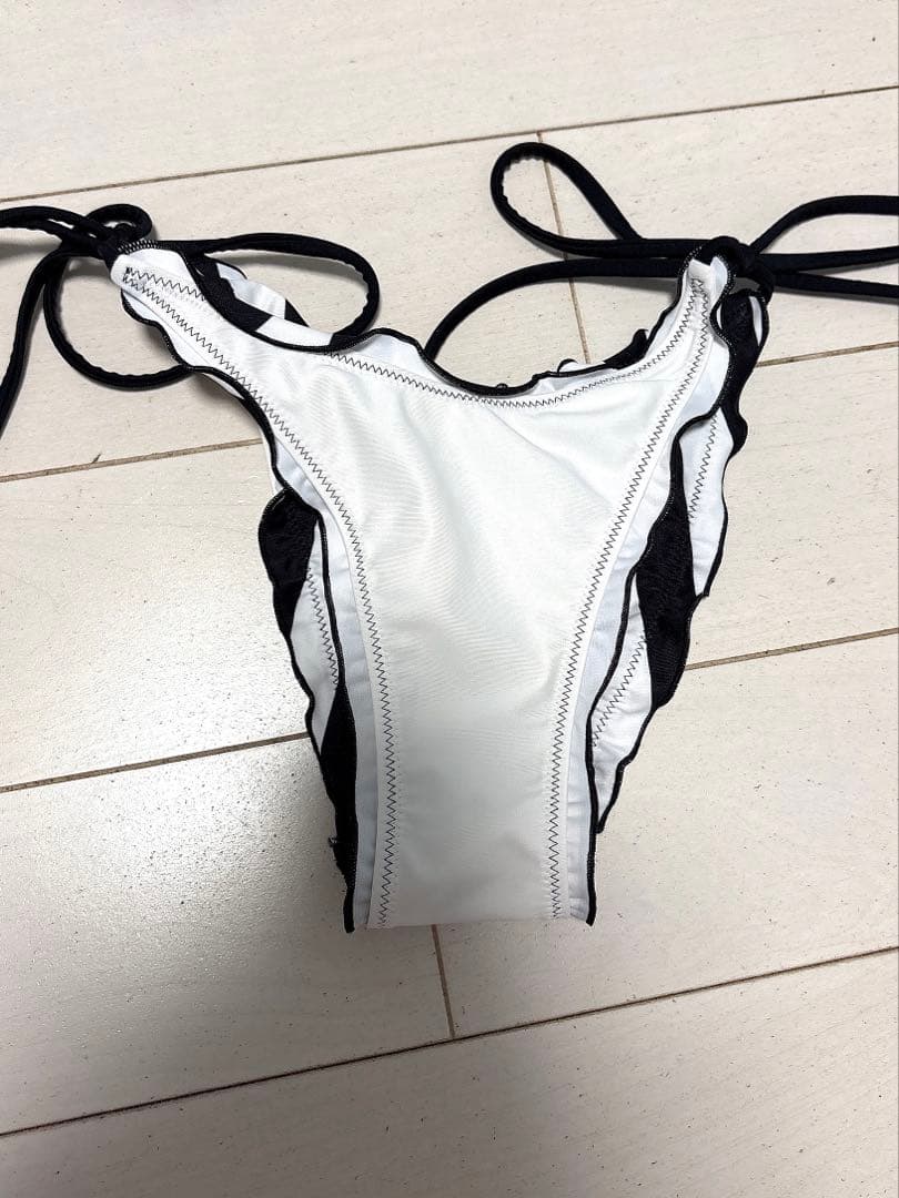 ALENCY アレンシー ストライプビキニ ブラック 水着