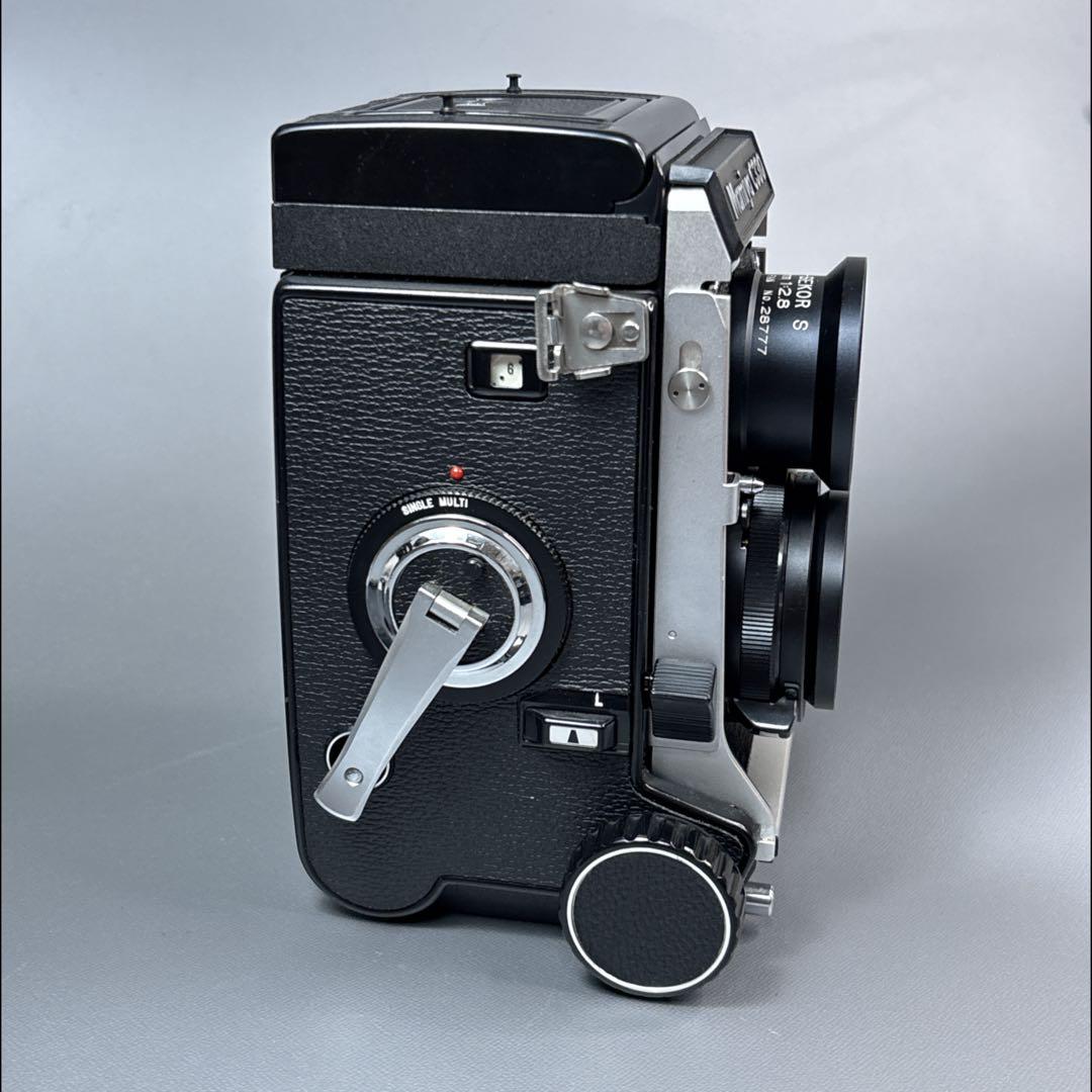 mamiya マミヤ　C330s 80mm F2.8 二眼フィルムカメラ