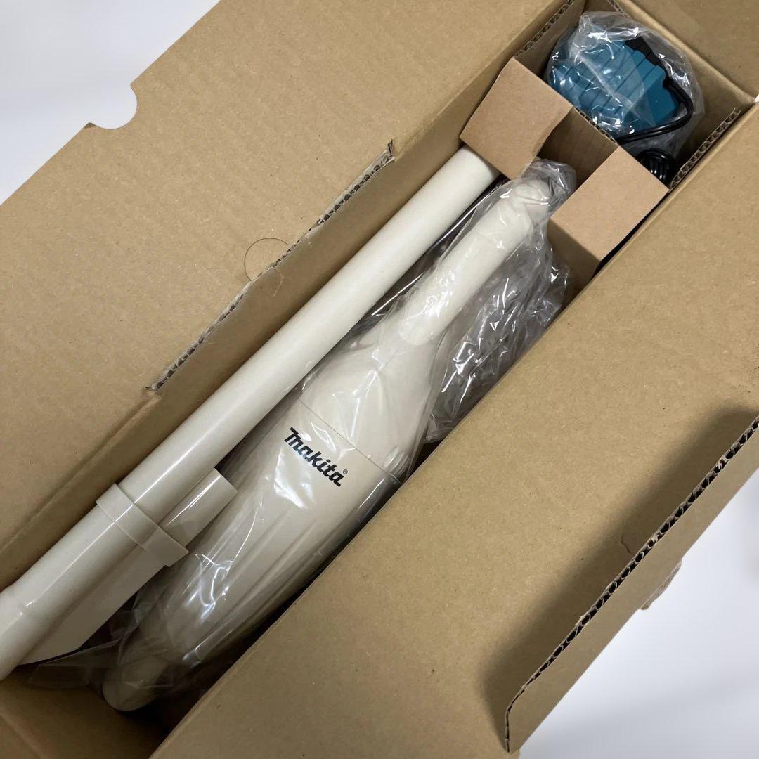 マキタ 充電式クリーナー コードレス 掃除機 CL100DW 新品未使用