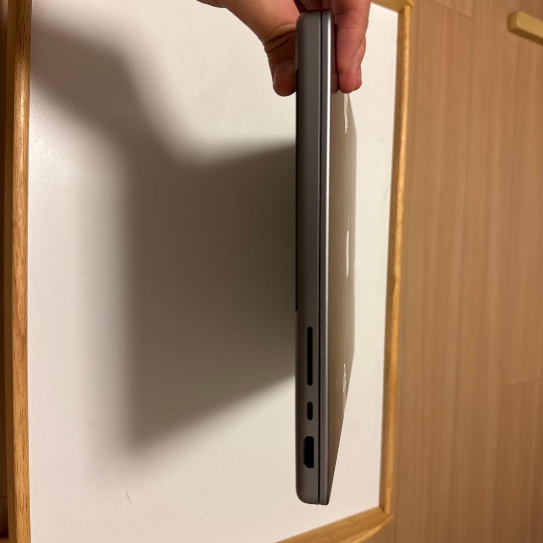 「中古品」MacBook Pro M1 pro 14インチ　16+512