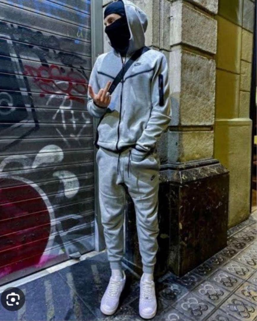 NIKE テックフリース　セットアップ　廃盤