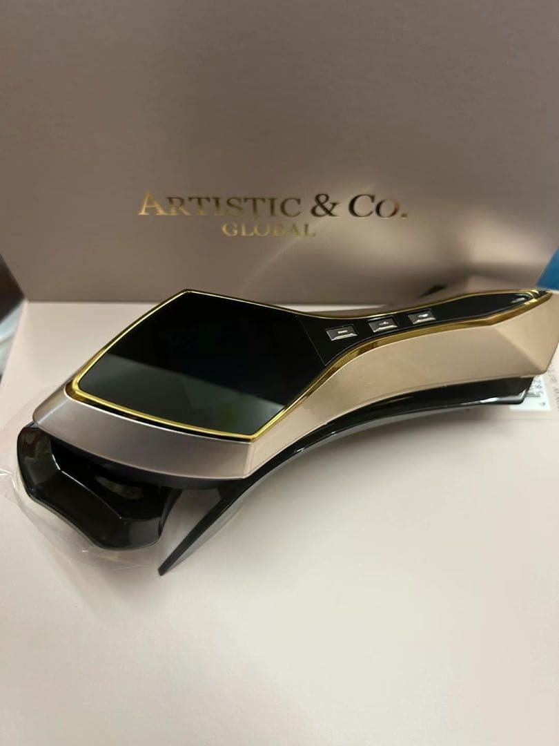【新品未開封】 ARTISTIC&CO. 高級美顔器ゼウスⅢ ZeusⅢ 正規品
