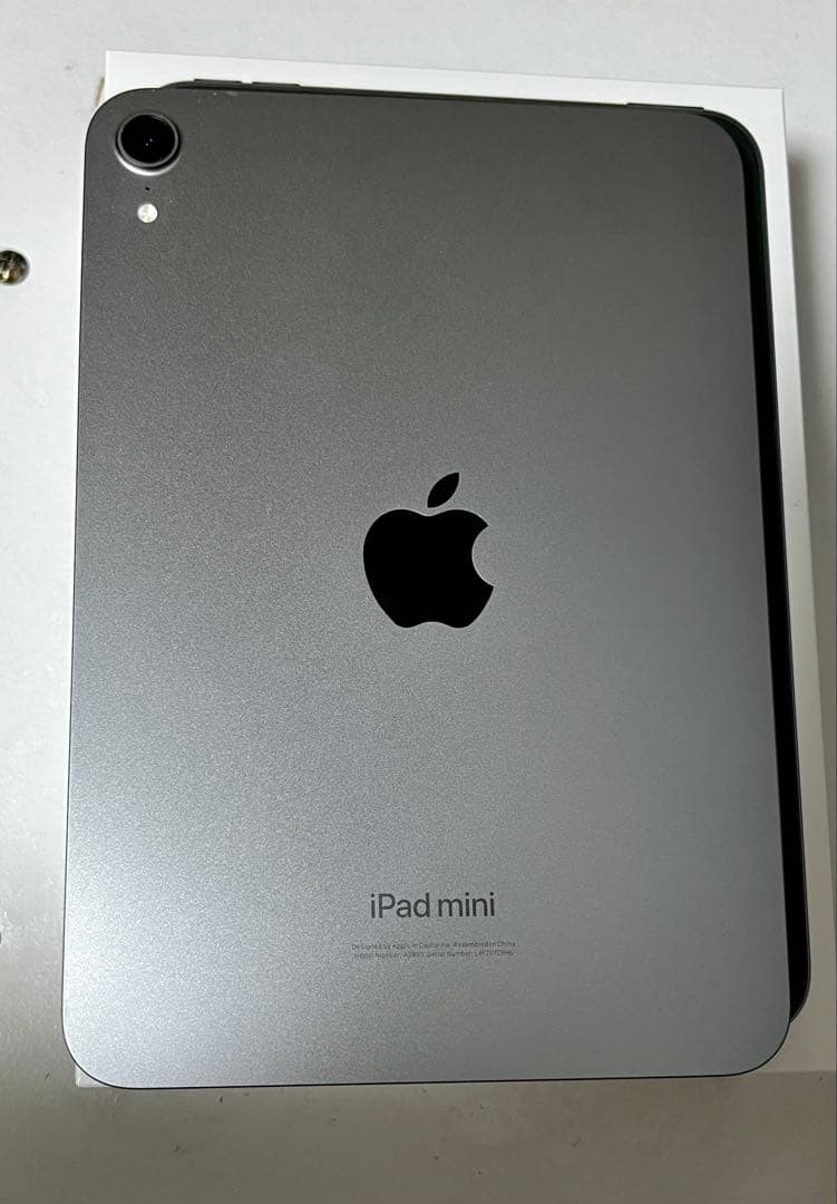 iPad mini（第7世代）256GB スペースグレイ　［即日配送］