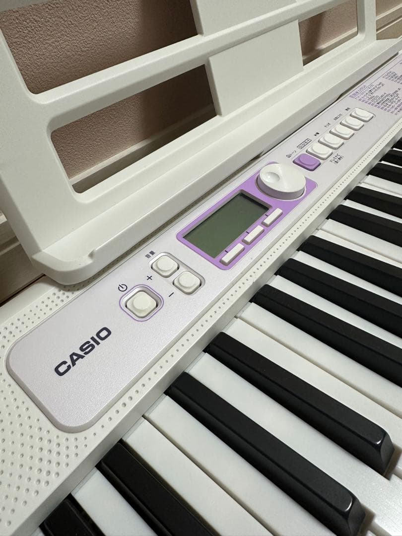 CASIO LK-315光ナビゲーション　キーボード スタンド付き