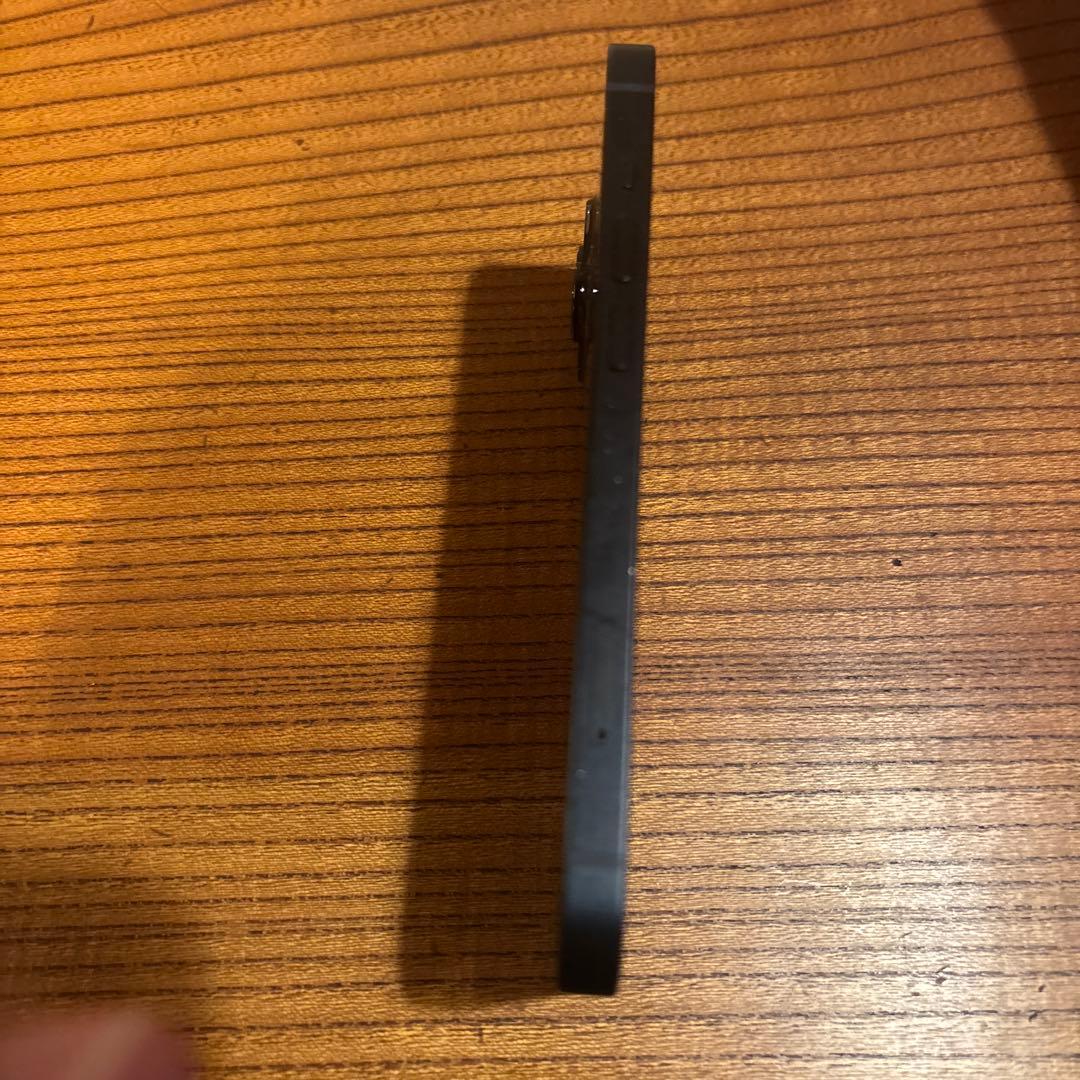 Apple iPhone 14 ミッドナイト128GB本体　SIMロックなし