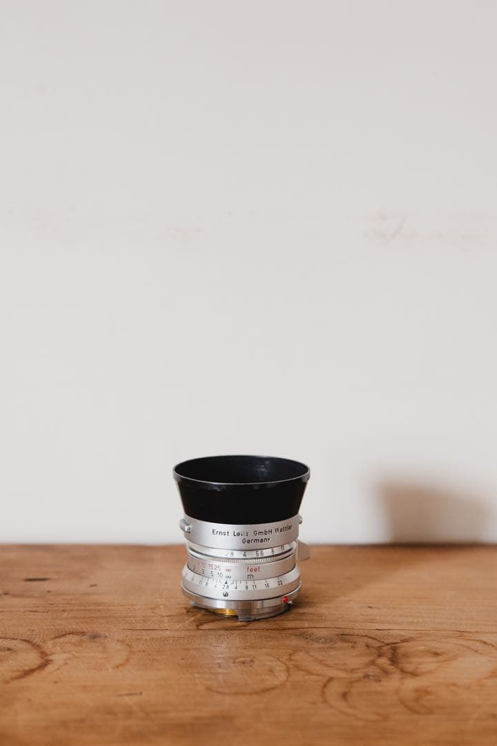 LEICA Summaron 35mm f2.8 ズマロンレンズフード付き