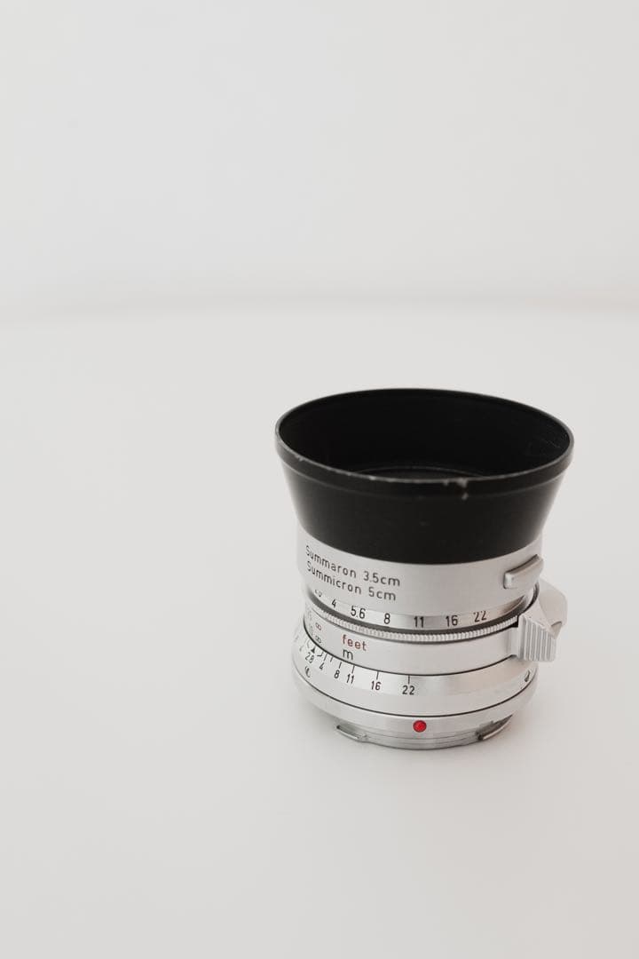 LEICA Summaron 35mm f2.8 ズマロンレンズフード付き