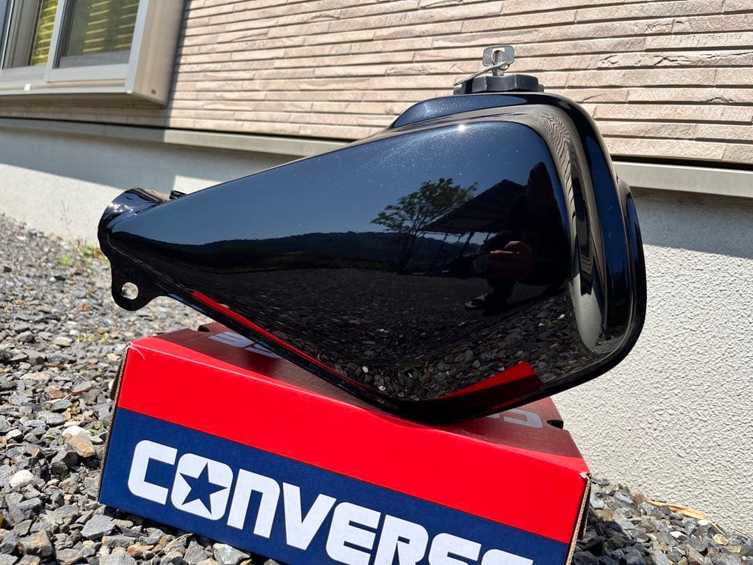 TW225 タンク 塗装後未使用 サビ無し TW200