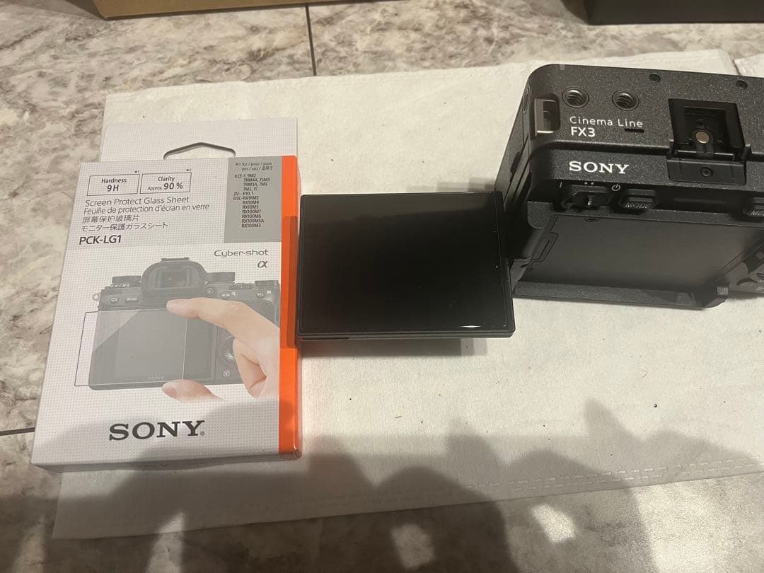 Zhang 様 SONY FX3 美品｜バッテリー4個＋専用ケージ｜即撮影可