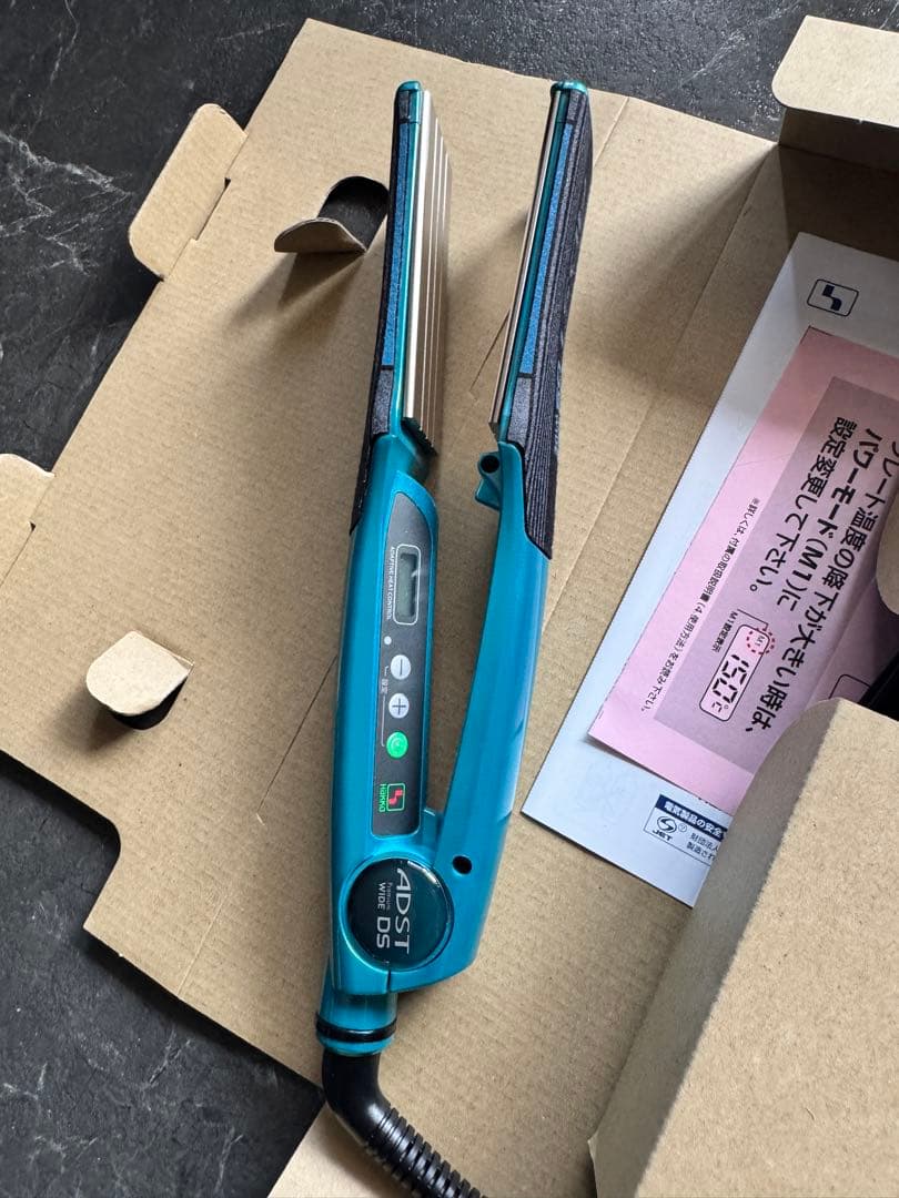 【送料無料】新品未使用ADST DS WIDE アドスト ヘアアイロン ワイド