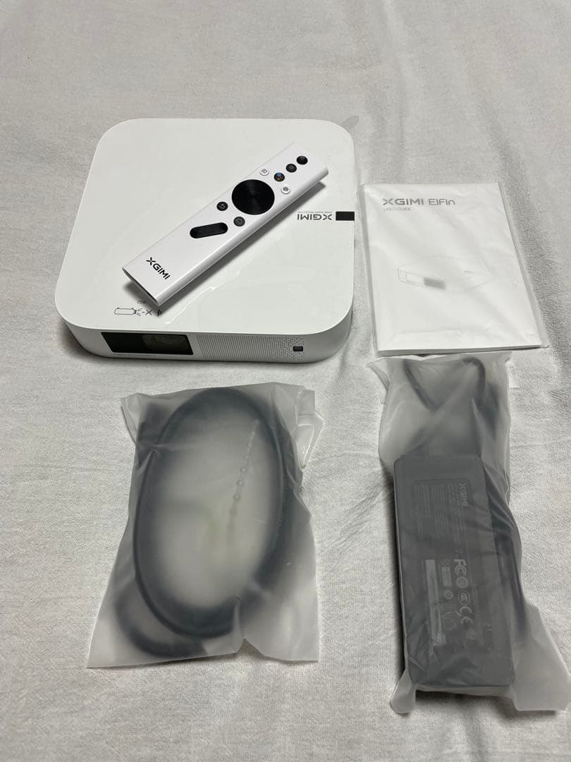 プロジェクター xgimi elfin projecter