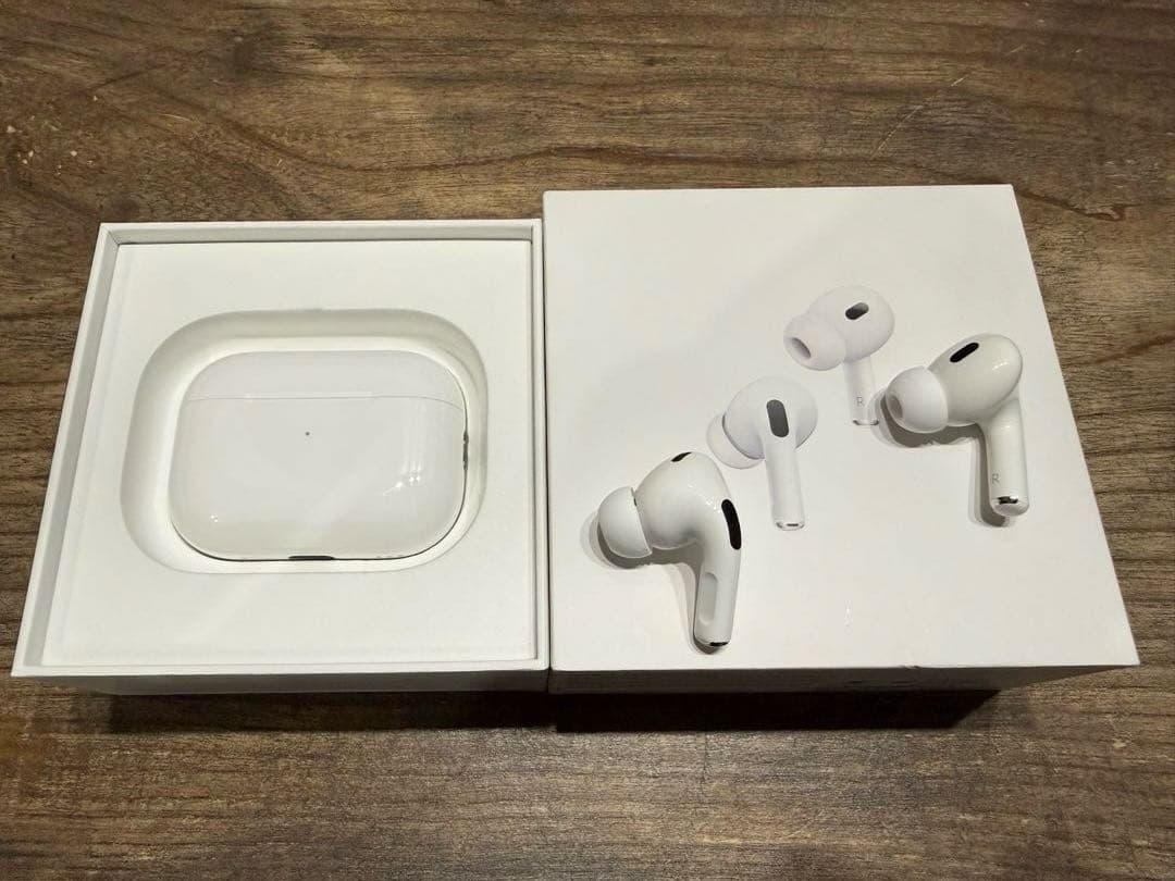 AirPods Pro 2 MagSafe 充電ケース(USB-C) 付き