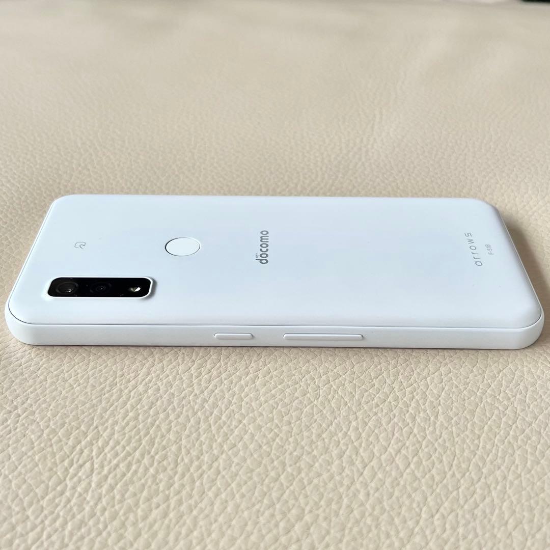 arrows We F-51B docomo スマートフォン 本体