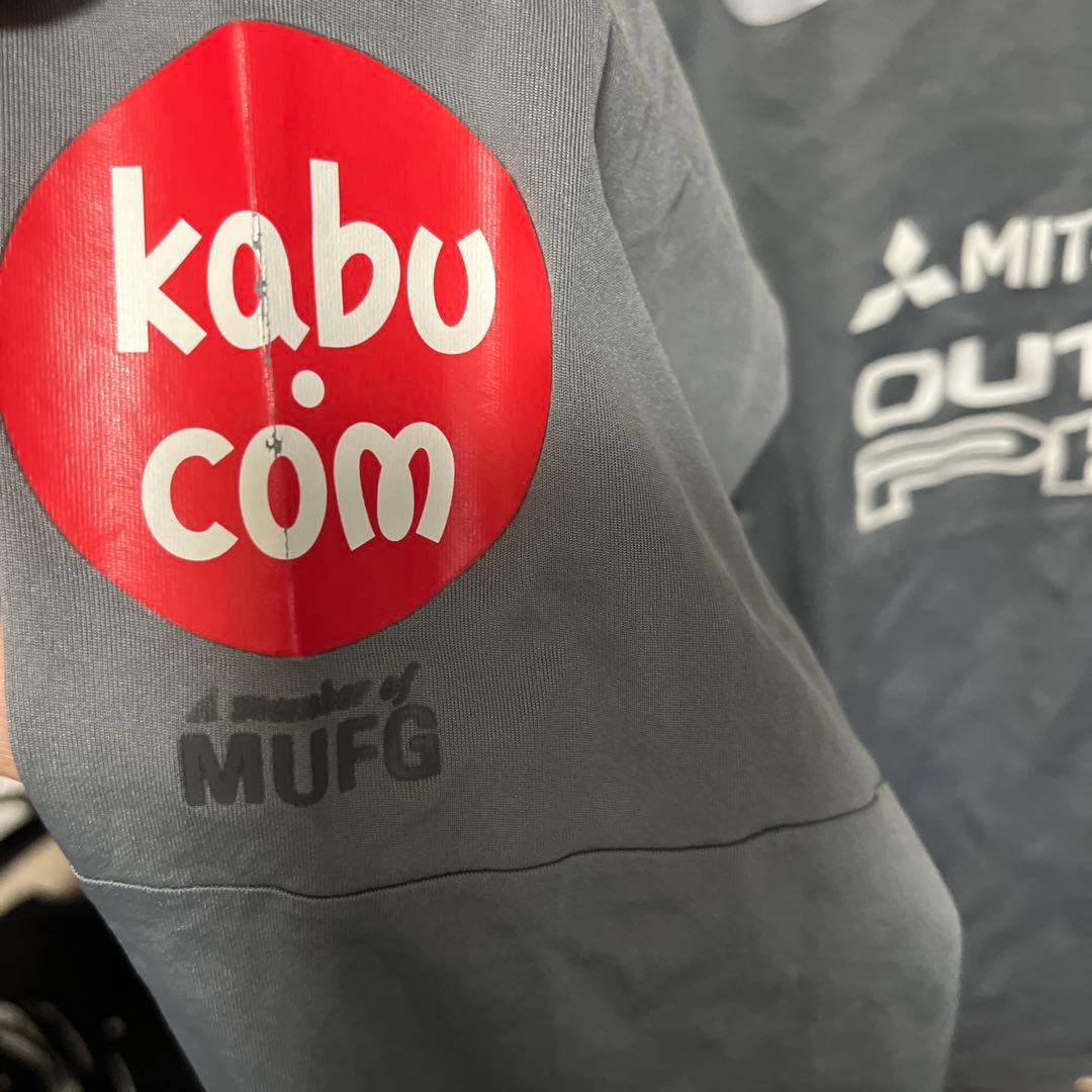 浦和レッズ　長袖　シャツ　ナイキ