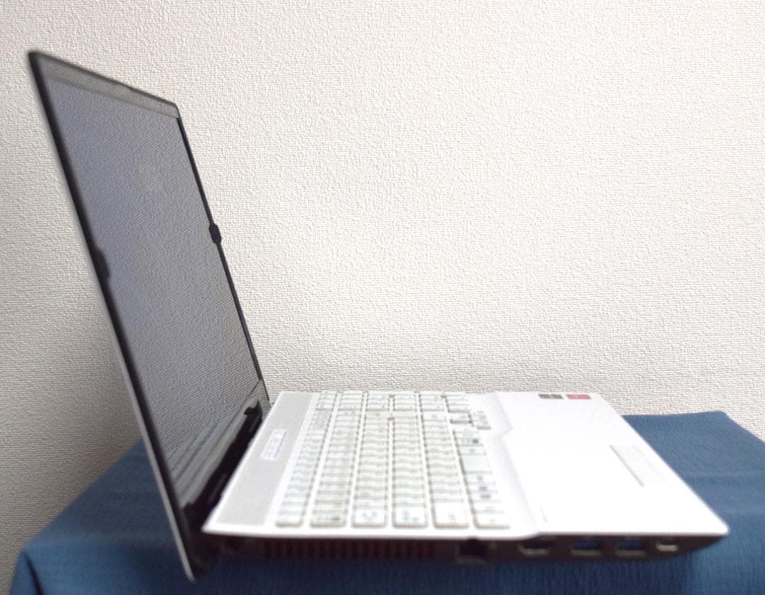 美品！富士通高性能Ryzen3最新Windows11メモリ8G高速SSD240G