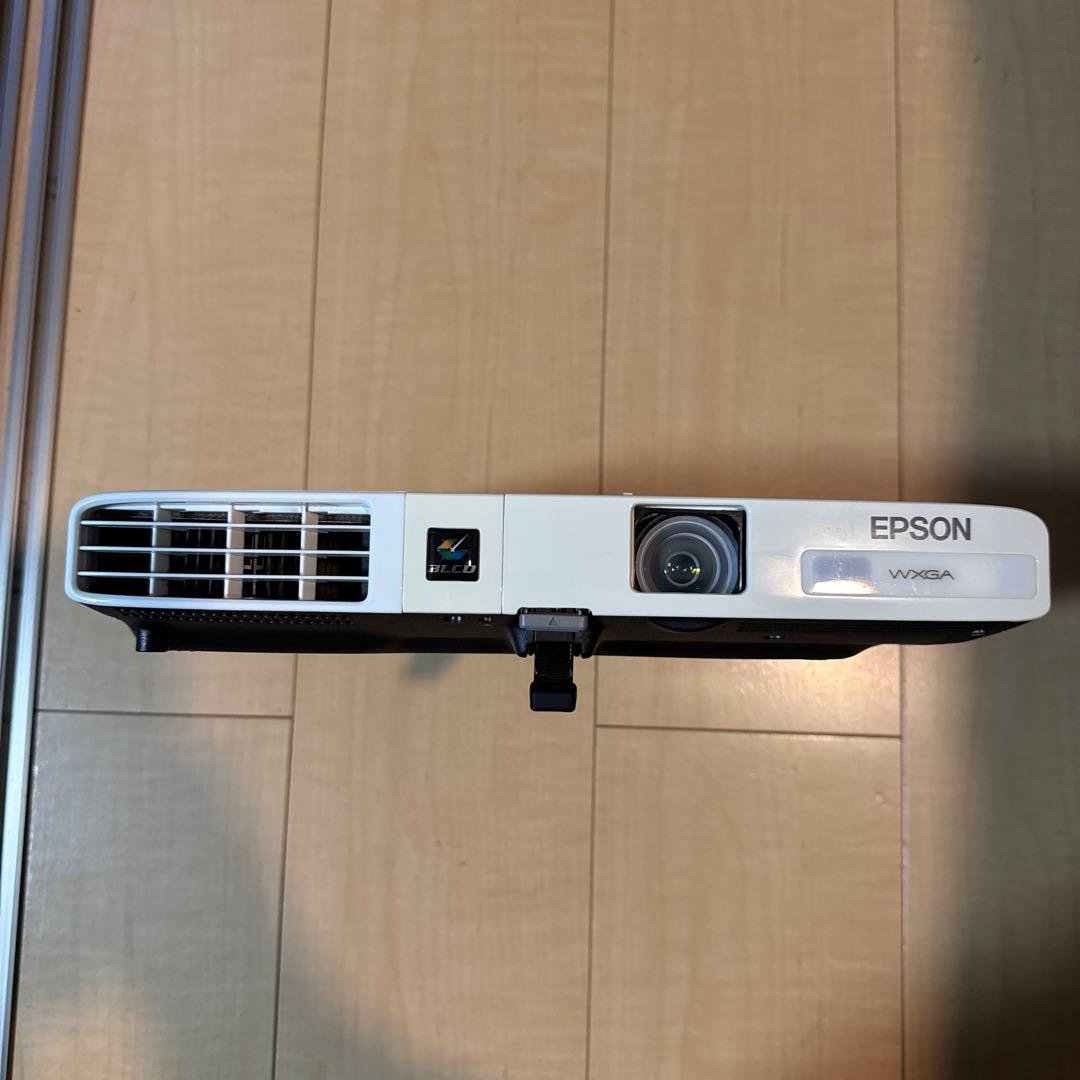 Epson EB-1771W プロジェクター本体