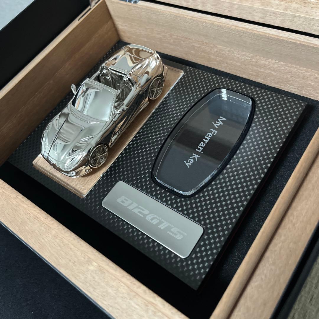 フェラーリ　812GTS　オーナー限定　ミニカー　キーボックス