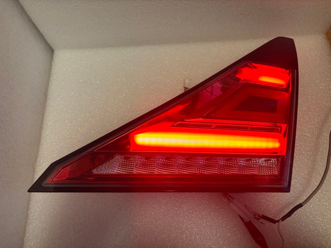 ★ヴェルファイア アルファード クリスタルアイ　テールランプ V3★