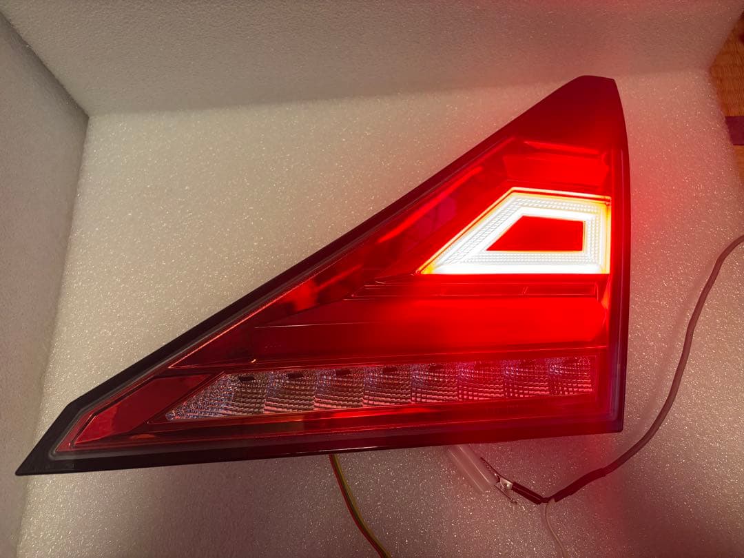 ★ヴェルファイア アルファード クリスタルアイ　テールランプ V3★