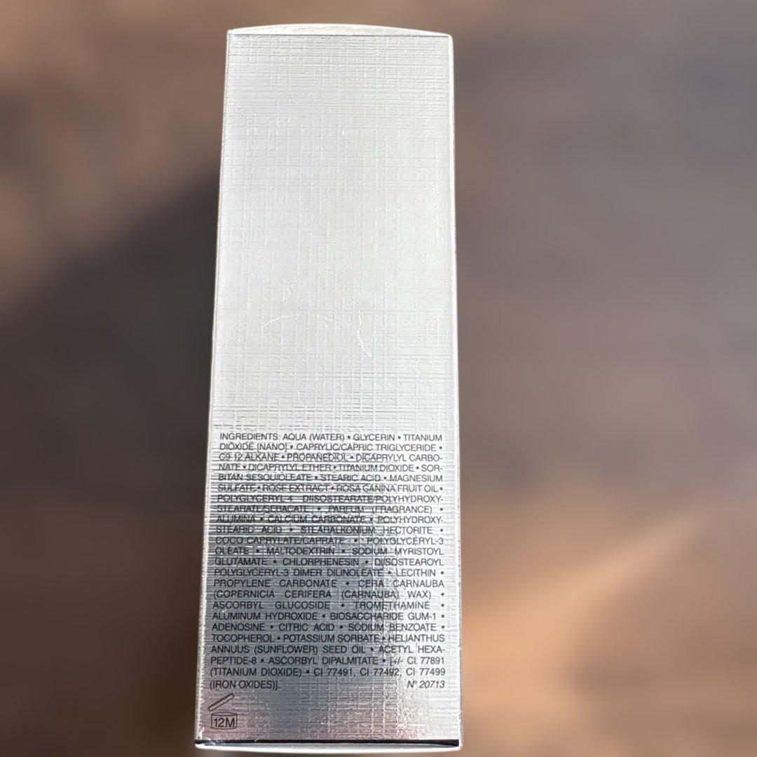 Dior プレステージ ル プロテクターUV ルミエール01 30ml 新品