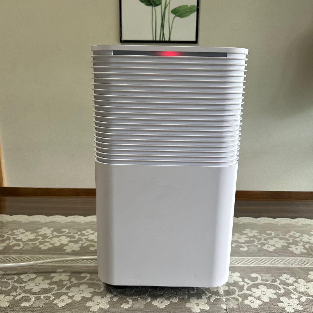 美品　湿気とり　ベルソス イオン機能付きコンプレッサー式除湿器　2022年製
