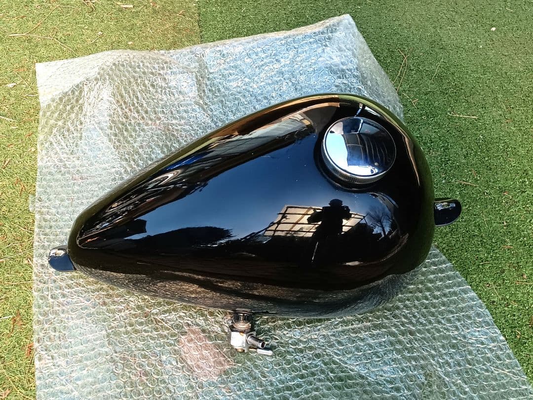 ハーレー　ピーナッツタンク