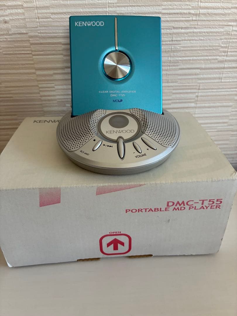 【美品・可動】KENWOOD ポータブルMDプレーヤー DMC-T55