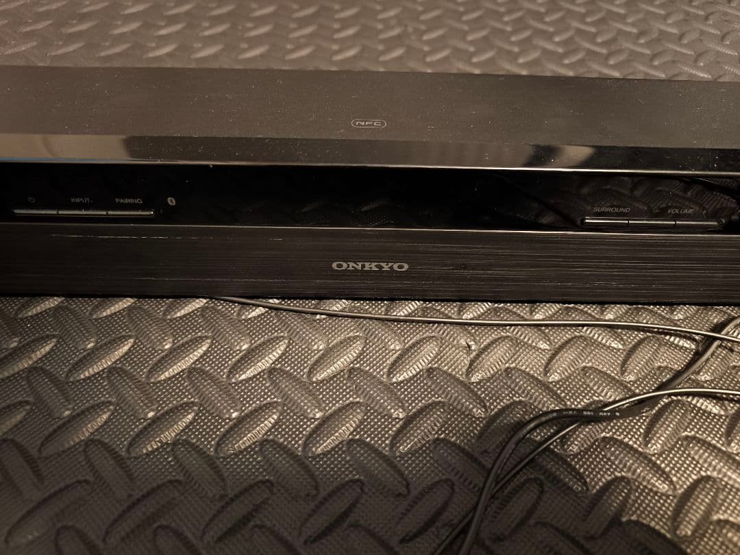 ONKYO サウンドバー 音響 STB-200 6スピーカー Bluetooth