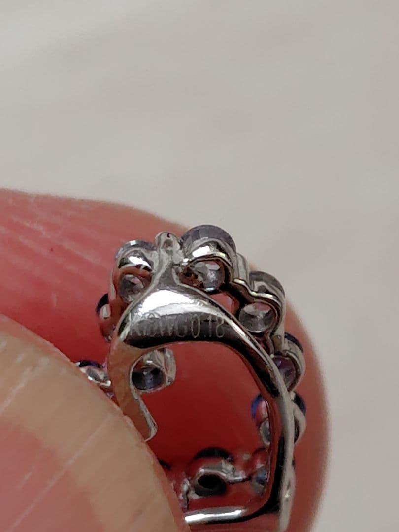 gstv　K18WG サファイアチャーム・ペンダントトップ　付属品なし